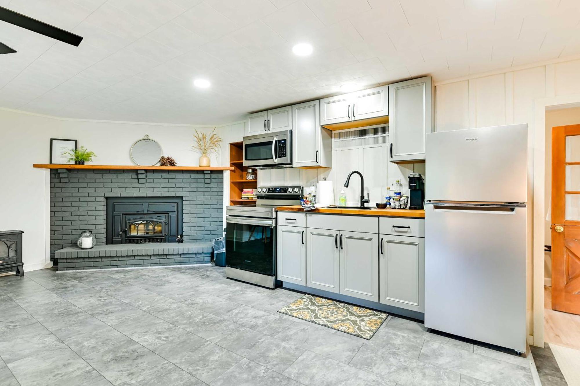 Modern Studio Less Than 13 Mi To Saratoga Racetrack! Ballston Spa Exterior foto